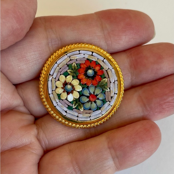 Vintage Italian Micro Mosaic Round Pin Floral Motif - Picture 2 of 6